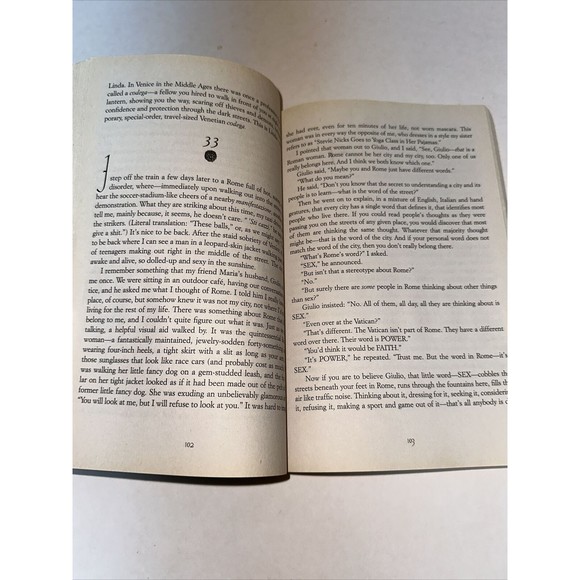 Eat, Pray, Love :‎ One Woman's Search for Everything Across Italy India - Picture 4 of 5